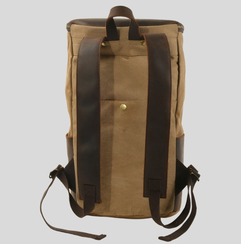 תיק גב לנווד מבית NOMADIC