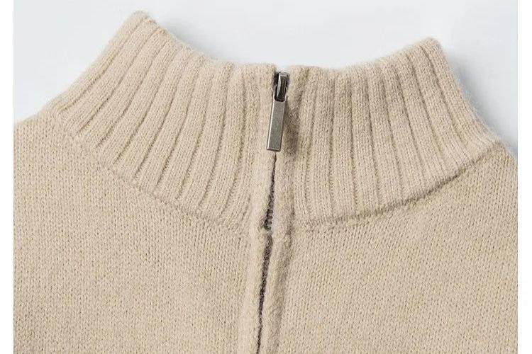 H Classic Fitted Sweater