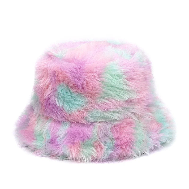 The Nova Hat – Fluffy Winter Bucket